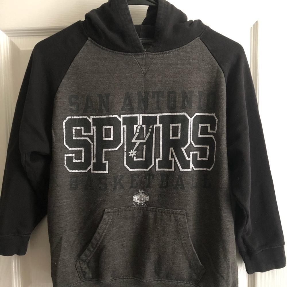 San Antonio Spurs Boys Hooded Sweatshirt (Medium)
